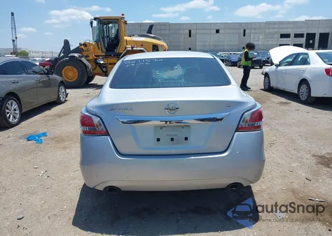 2015 Nissan Altima 2.5 S from USA, damaged, VIN 1N4AL3AP3FC264951